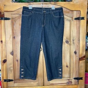 🌵Nine West End Avenue Mid Rise Crop Dark Wash